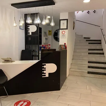 Piano Hotel 3*