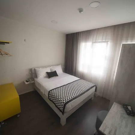 Piano 3* İzmir