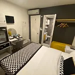 皮亚诺住宿加早餐旅馆 酒店 伊兹密尔