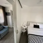 皮亚诺住宿加早餐旅馆 伊兹密尔