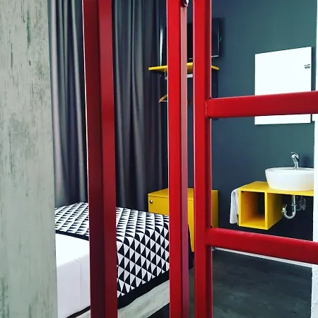 Hotel Piano
